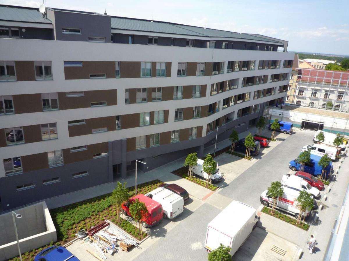 Ferienwohnung Elf Kolín Exterior foto